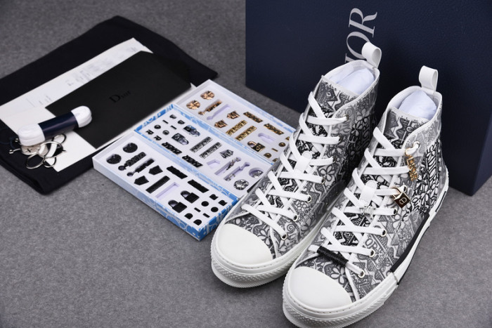 D*or b23 oblique sneaker