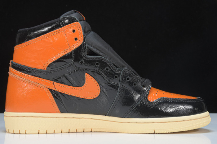 Jordan 1 Retro High Shattered Backboard 3.0 555088-028