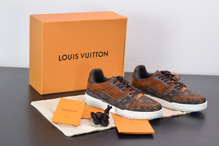LV Trainer Sneaker