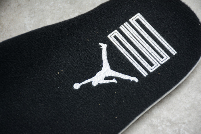 Air Jordan 11 25th Anniversary Black Silver Eyelets CT8012-011
