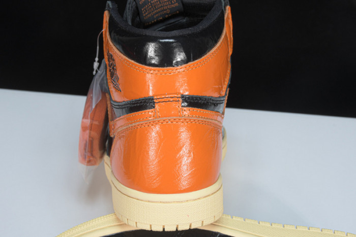 Jordan 1 Retro High Shattered Backboard 3.0 555088-028