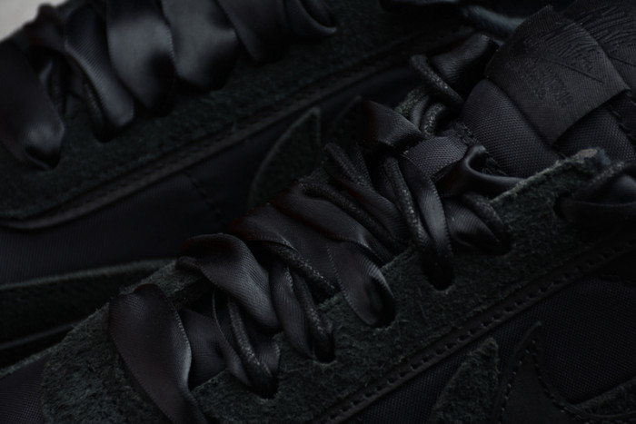 Nike LD Waffle sacai Black Nylon  BV0073-002