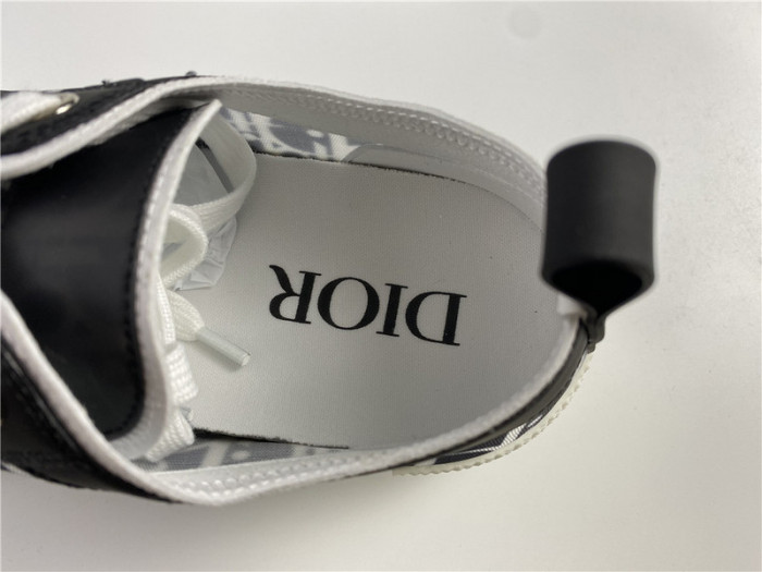 D*or b23 oblique sneaker