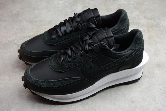 Nike LD Waffle sacai Black Nylon  BV0073-002