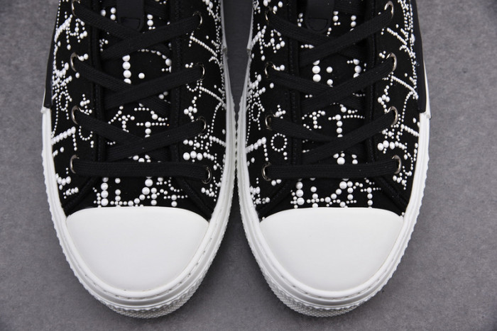 D*or b23 oblique sneaker