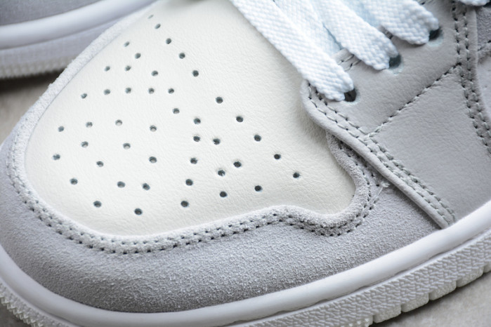 Air Jordan 1 Low “Paris” CV3043-100