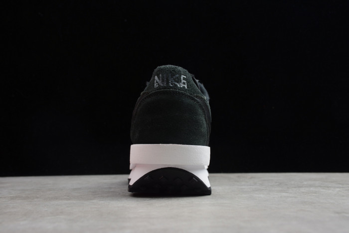 Nike LD Waffle sacai Black Nylon  BV0073-002