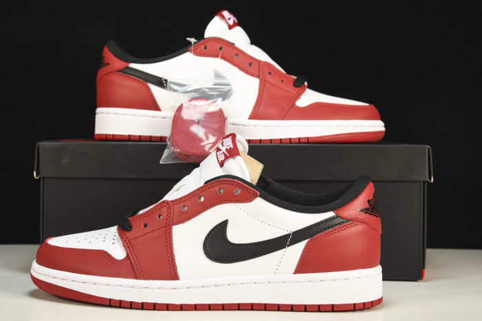 Jordan 1 Retro Low Chicago (2016) 705329-600