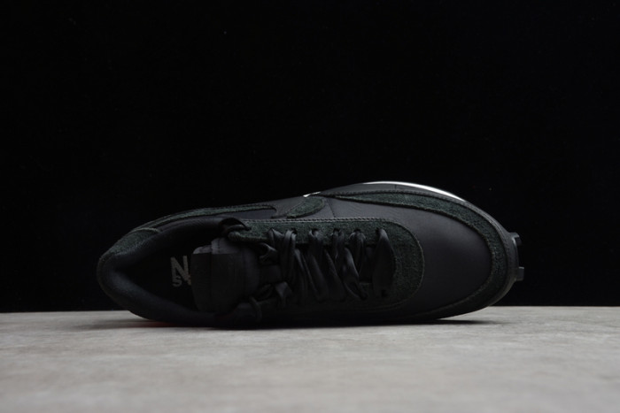 Nike LD Waffle sacai Black Nylon  BV0073-002