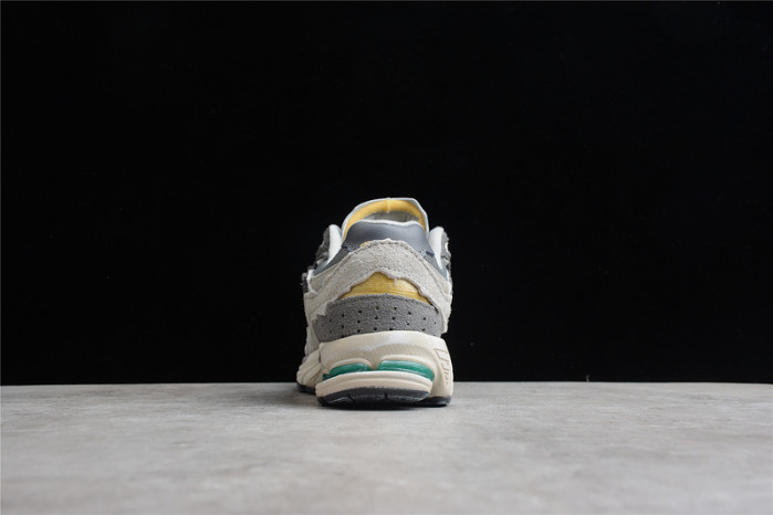 New Balance 2002R Protection Pack Rain Cloud M2002RDD