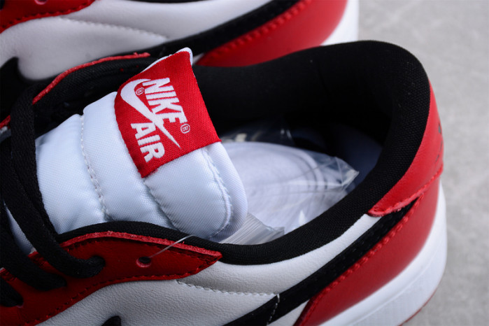 Jordan 1 Retro Low Golf Chicago DD9315-600