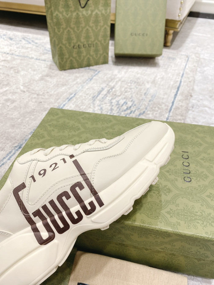 G*u*i trainer sneaker